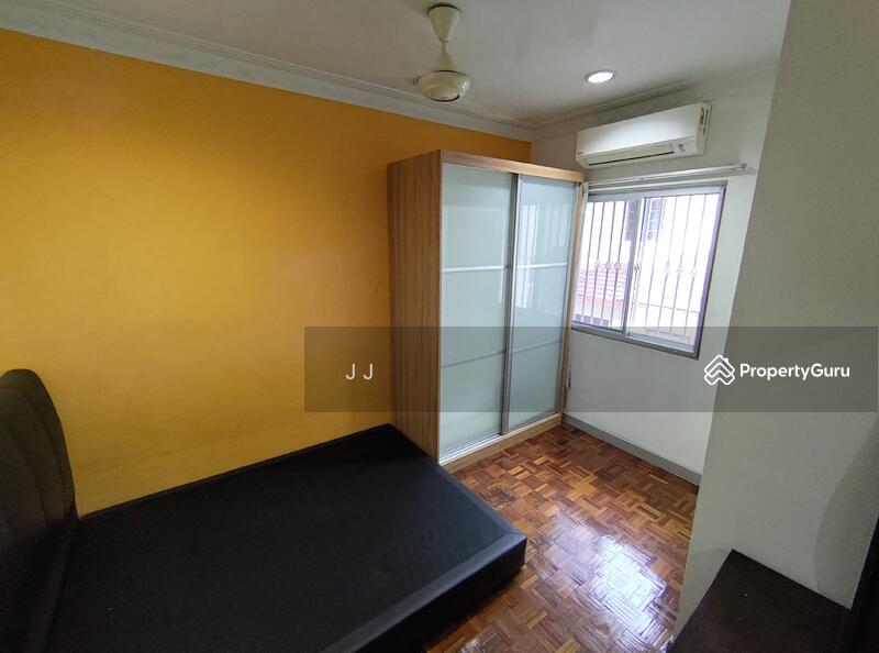 2-storey Terraced House for Sale in Kota Kemuning (Shah Alam) - JJ Wang - BEDROOM 2 - PropertyGuru.com.my