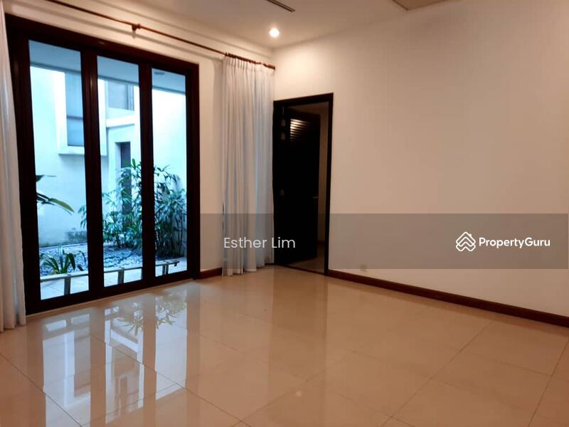 For Rent - Villa Mont Kiara