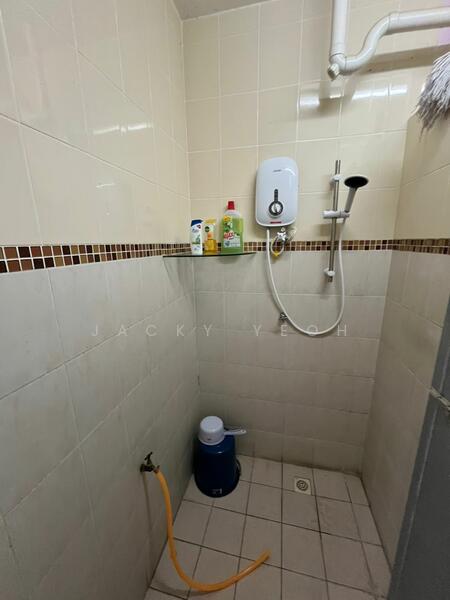 Untuk Disewa - Sri Saujana