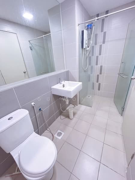 Kondominium untuk Disewa di SetiaWalk - GG Wong - Bathroom - PropertyGuru.com.my