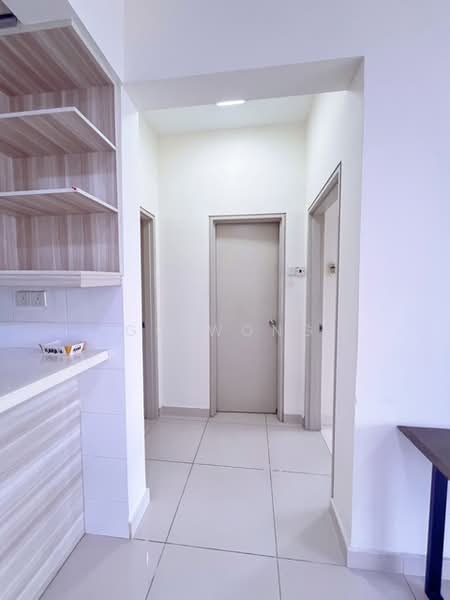 Kondominium untuk Disewa di SetiaWalk - GG Wong - Corridor - PropertyGuru.com.my
