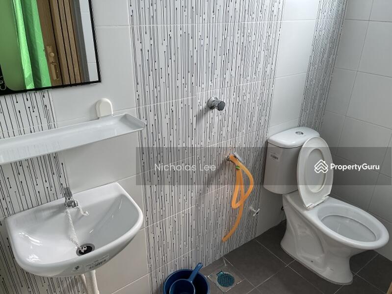 For Sale - 3 Room Fully Furnished Unit at Skygarden Residences
