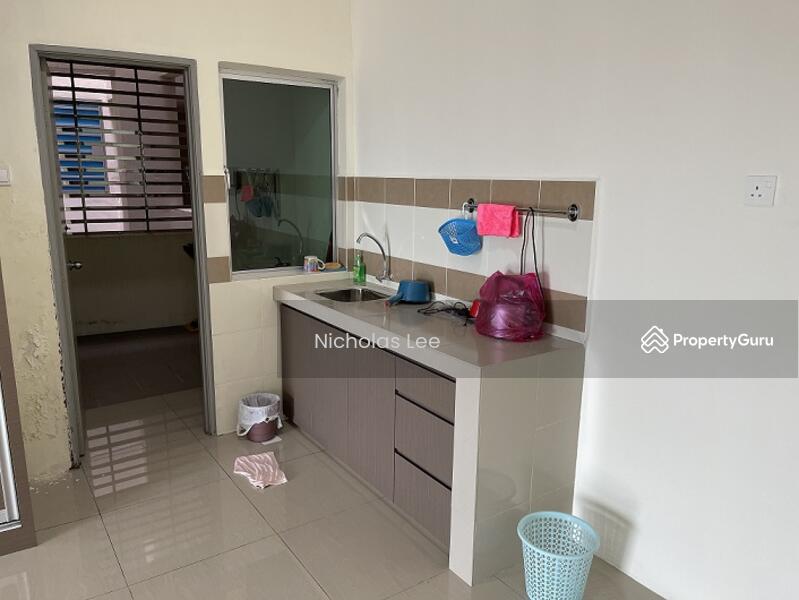 For Sale - 3 Room Fully Furnished Unit at Skygarden Residences