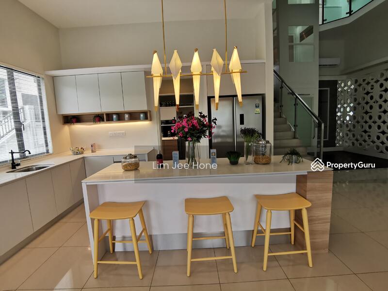 Untuk Dijual - Ampang [ Freehold ] 6 storey SemiD, ampang jaya