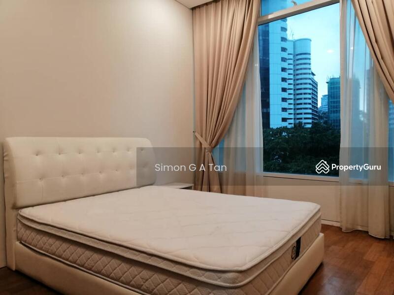 Master Room 1, enjoy view of Trees thru extra high 3m x 3m wide windows 