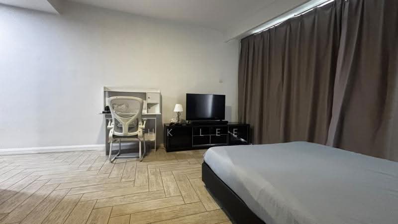 Condominium for Rent at Empire Damansara (Empire SOHO 2) - HK Lee - Bedroom - PropertyGuru.com.my