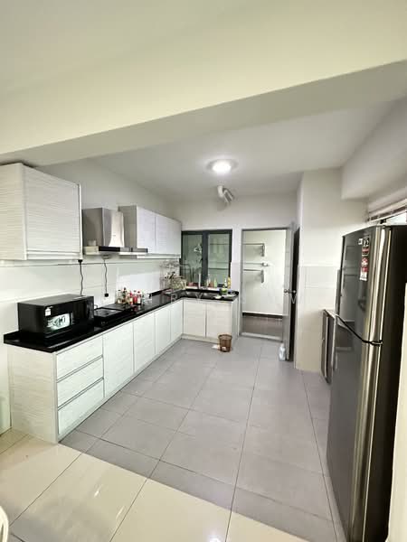 Servis Apartment untuk Disewa di DK Senza - Henry Saw - Kitchen - PropertyGuru.com.my