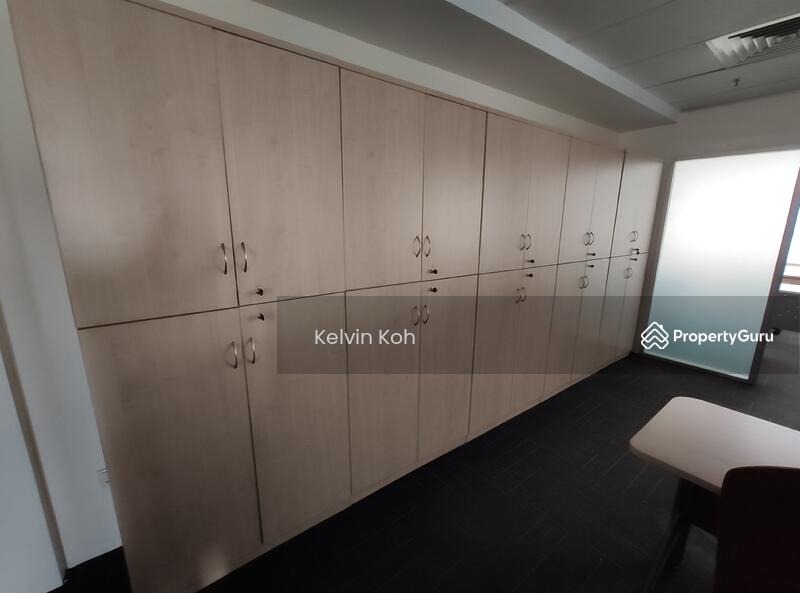 Pejabat untuk Disewa di Kelana Jaya (Petaling Jaya) - Kelvin Koh - Built In Full Height Cabinet - PropertyGuru.com.my