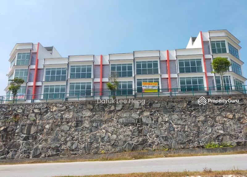 3 Storey Shop at Taiping Heights for Sale untuk Untuk Dijual - RM 1,100,000, Mac 2026 - PropertyGuru.com.my