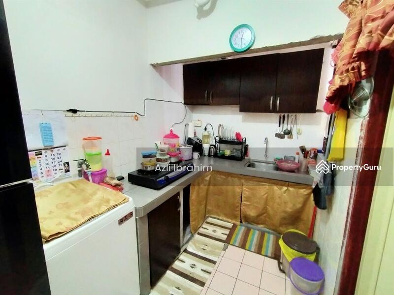 No Longer Available Pangsapuri Permai Pjs 1 25 Petaling Jaya Selangor 3 Bedrooms 650 Sqft Apartments Condos Service Residences For Sale By Azli Ibrahim Rm 220 000 32455367