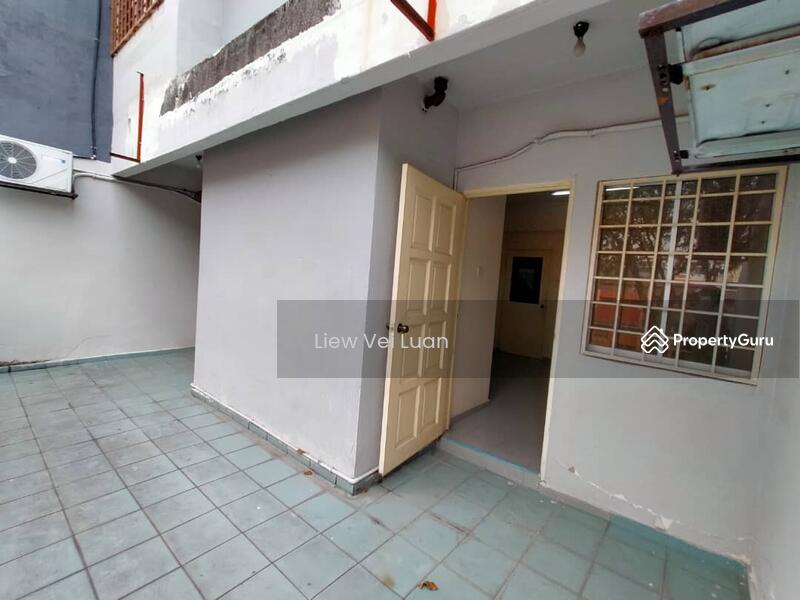 For Sale - Taman Desa ,2nd Floor for Tuition Center or Office Cheap Sale