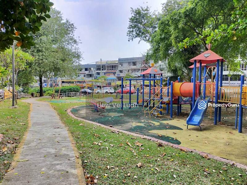 For Sale - Taman Desa ,2nd Floor for Tuition Center or Office Cheap Sale