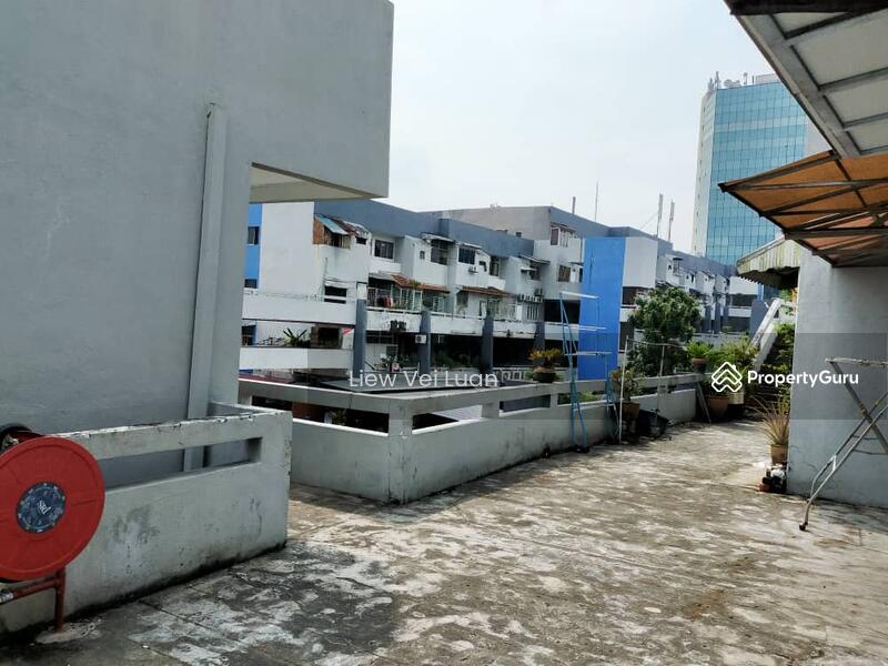 For Sale - Taman Desa ,2nd Floor for Tuition Center or Office Cheap Sale