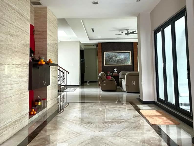 Bungalow for Sale in Seri Kembangan (Selangor) - Venice Chong - Living Room - PropertyGuru.com.my