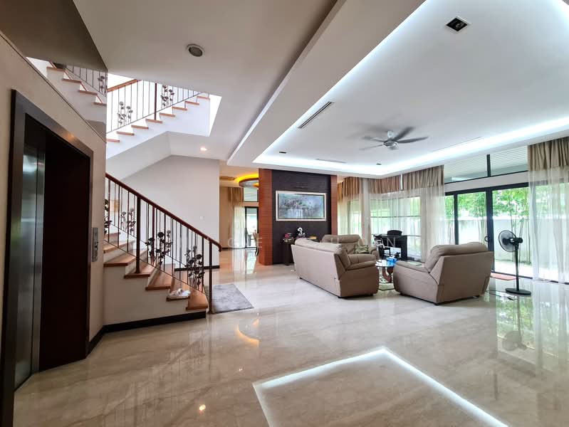 Bungalow for Sale in Seri Kembangan (Selangor) - Venice Chong - Living Room - PropertyGuru.com.my