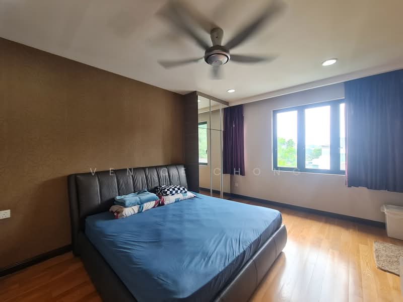 Bungalow for Sale in Seri Kembangan (Selangor) - Venice Chong - Bedroom - PropertyGuru.com.my