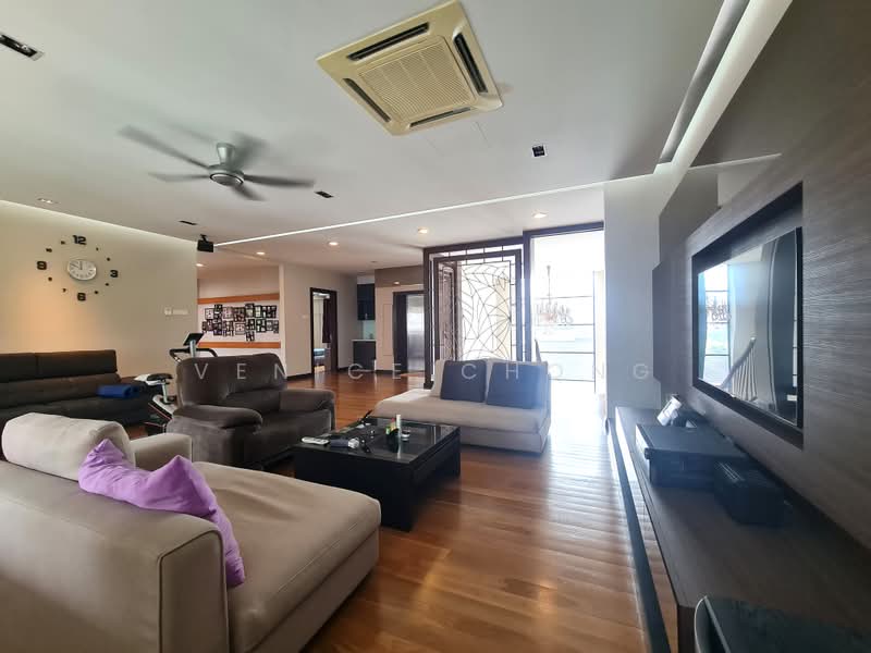 Bungalow for Sale in Seri Kembangan (Selangor) - Venice Chong - Living Room - PropertyGuru.com.my