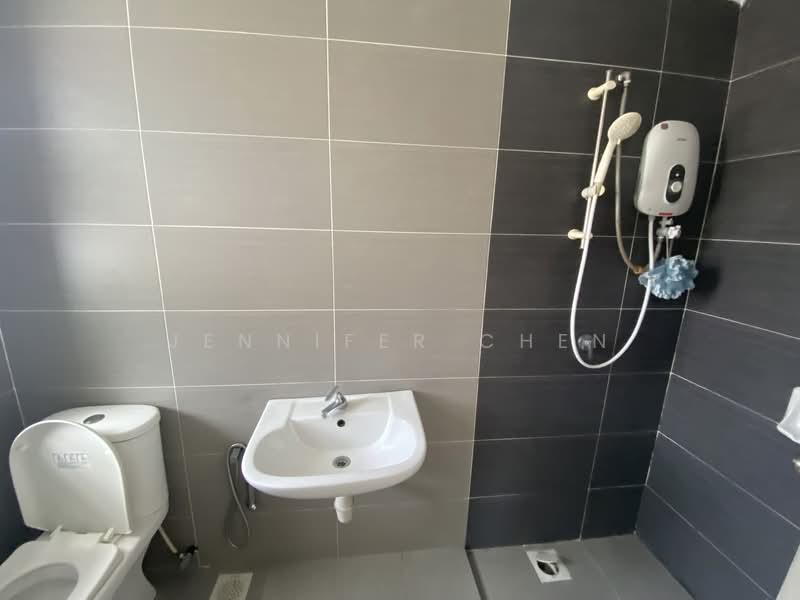 MRT New 2sty Terraced House Taman Dato Demang Equine Lp Seri Kembangan untuk Untuk Disewa - RM 2,500 /bulan, Apr 2026 - PropertyGuru.com.my