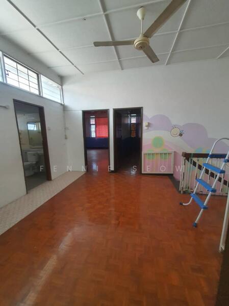 For Rent - Jalan Air Itam | Facing Main Road