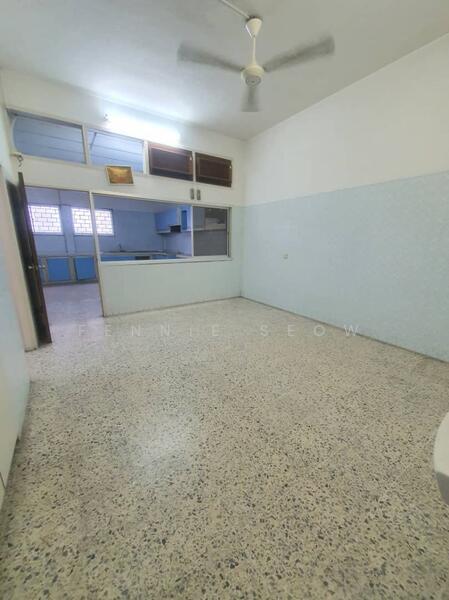 For Rent - Jalan Air Itam | Facing Main Road