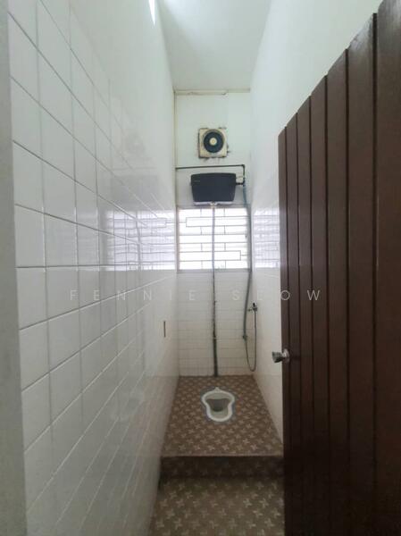 For Rent - Jalan Air Itam | Facing Main Road