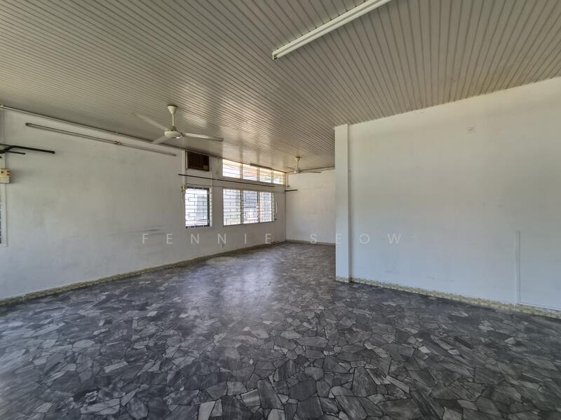For Rent - Jalan Air Itam | Facing Main Road