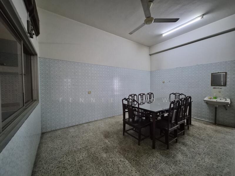 For Rent - Jalan Air Itam | Facing Main Road