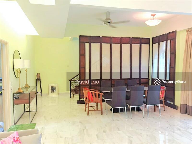 Untuk Disewa - 3 Storey House Vila Sri Ukay Bukit Antarabangsa Ampang