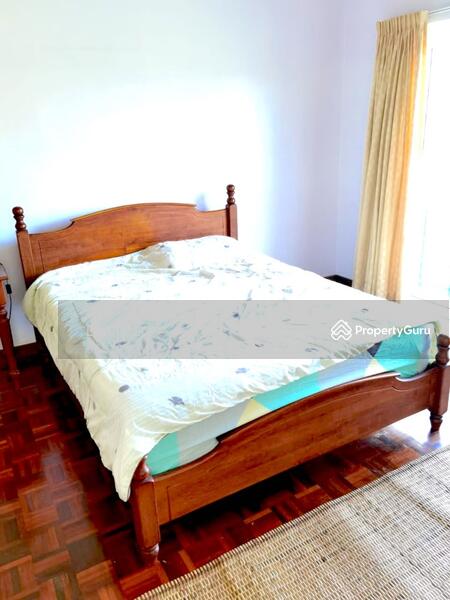 Untuk Disewa - 3 Storey House Vila Sri Ukay Bukit Antarabangsa Ampang
