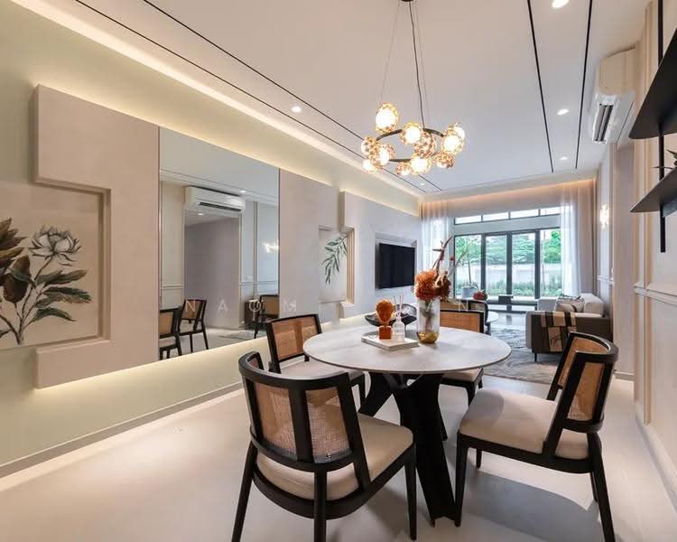 Service Residence for Sale at Stellaris @ Riana Dutamas - Naomie Tan - Dining Room - PropertyGuru.com.my