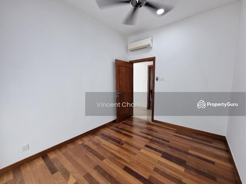 For Rent - Paradiso Nuova (Merak Kayangan)