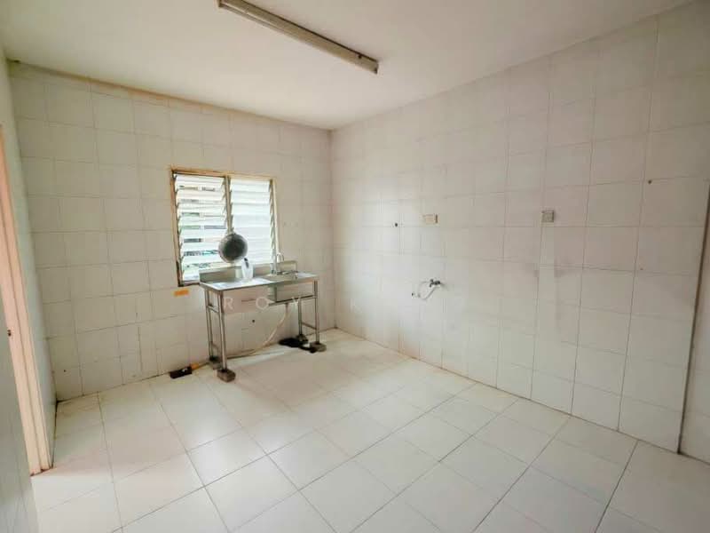 For Rent - The Lake Residence