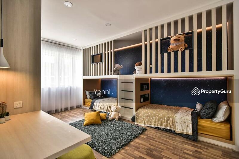 Yenni 010-886 2933