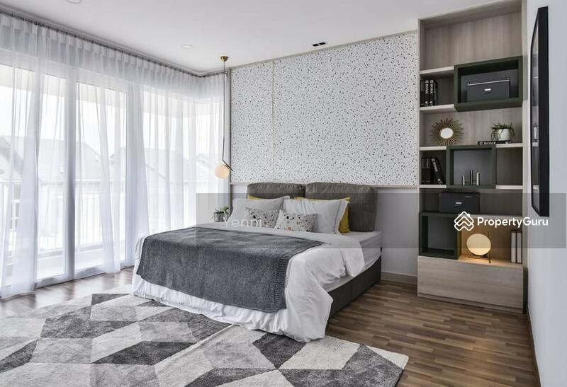 Yenni 010-886 2933