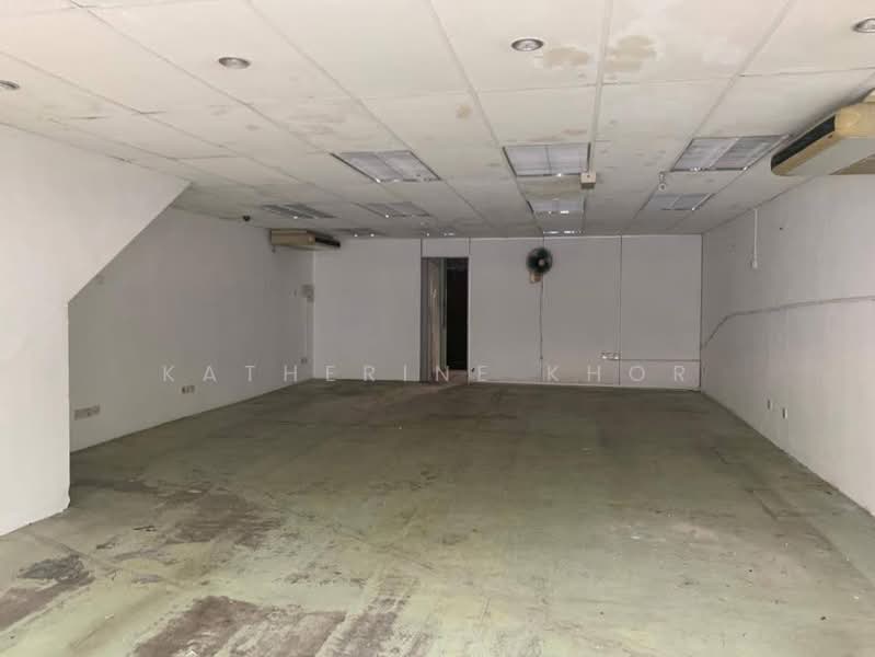 For Rent - Ground floor shophouse main road Medan angsana farlim