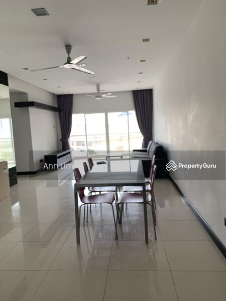 For Rent - Waldorf Tower