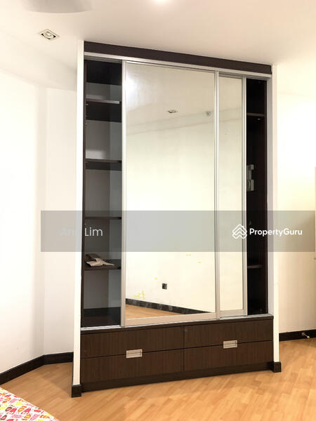 For Rent - Waldorf Tower