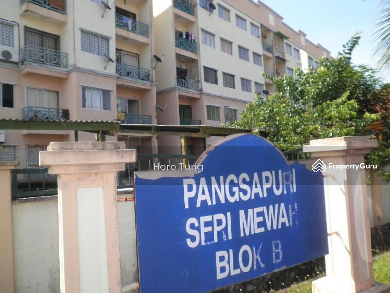 No Longer Available Pangsapuri Seri Mewah Blok B Jalan Seri Mewah 3 Taman Seri Mewah Kajang Kajang Selangor 3 Bedrooms 850 Sqft Apartments Condos Service Residences For Sale By Hero Tung Rm 200 000 32651253