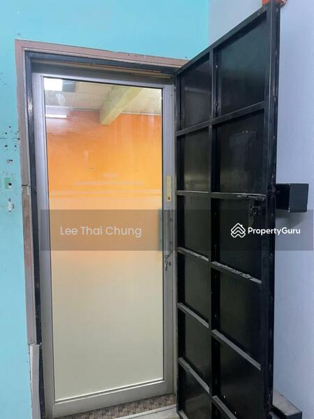 Untuk Disewa - Dataran Otomobil seksyen 15,Shah Alam