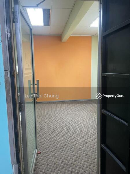 Untuk Disewa - Dataran Otomobil seksyen 15,Shah Alam