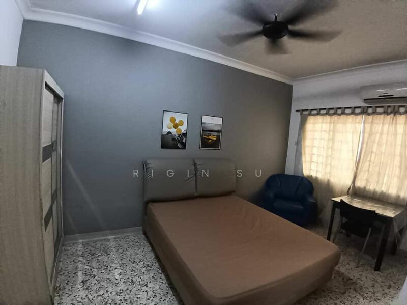 For Rent - Century Garden