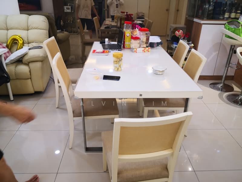 3-storey Terraced House for Sale in Lake Fields (Sungai Besi) - Calvin Lim - PropertyGuru.com.my