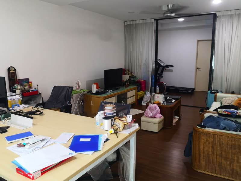 3-storey Terraced House for Sale in Lake Fields (Sungai Besi) - Calvin Lim - PropertyGuru.com.my