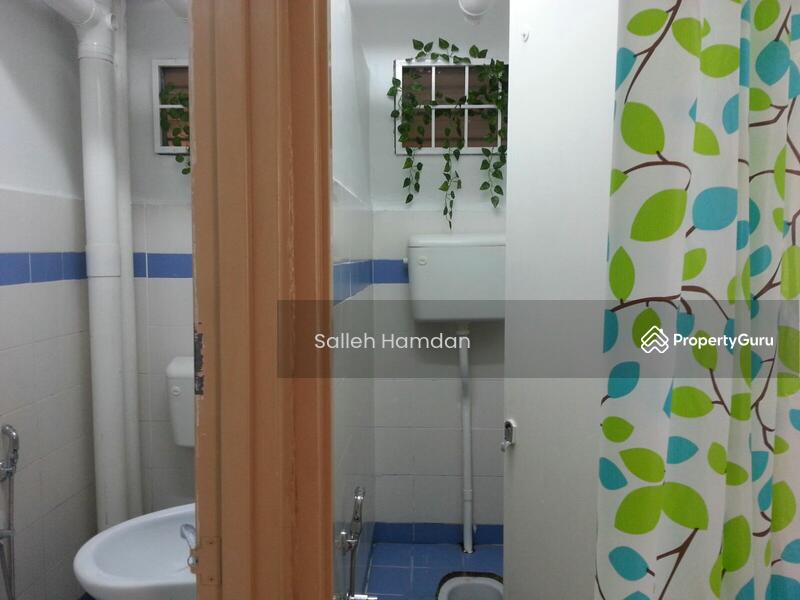 Tandas dan Shower Room