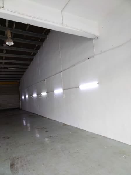 Kilang untuk Disewa di Batu 9 (Cheras) - KC Ngow . - PropertyGuru.com.my
