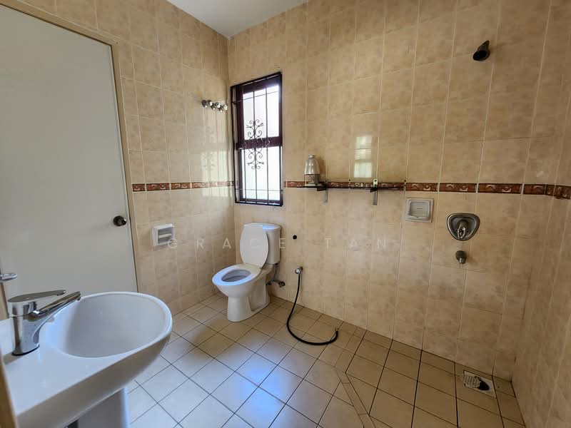 Rumah Berkembar untuk Dijual di Mutiara Damansara (Selangor) - Grace Tan - Bathroom - PropertyGuru.com.my