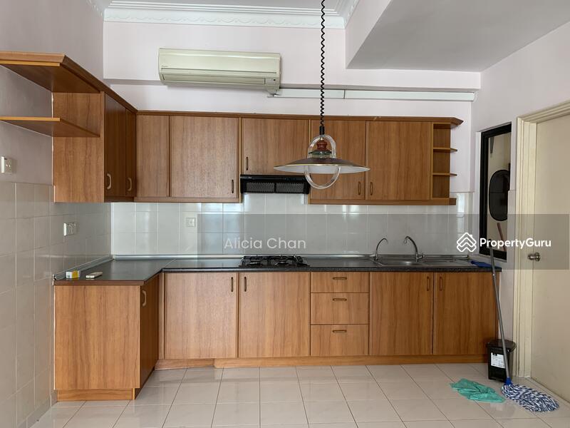Untuk Dijual - Marina Crescent Admiral Cove