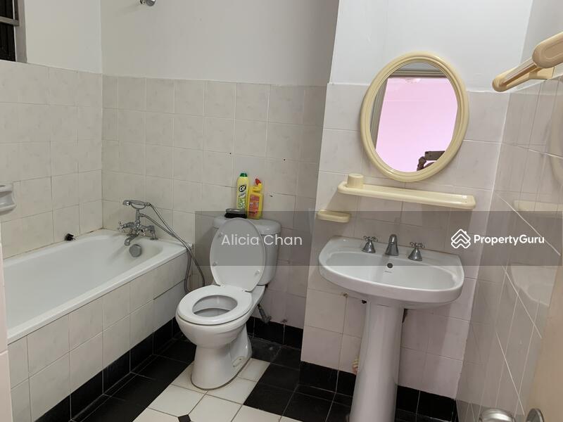 Untuk Dijual - Marina Crescent Admiral Cove