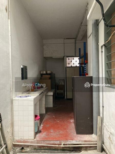 Untuk Dijual - Free school road