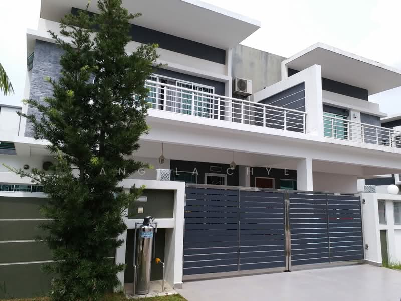 Semi-Detached House for Rent in Taman Mount Austin (Tebrau) - Angela Chye - PropertyGuru.com.my